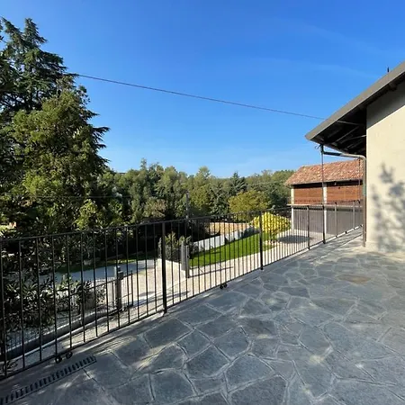 Al Laghetto Nocleg ze śniadaniem 4*