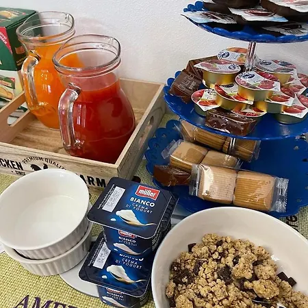 Al Laghetto Nocleg ze śniadaniem 4*