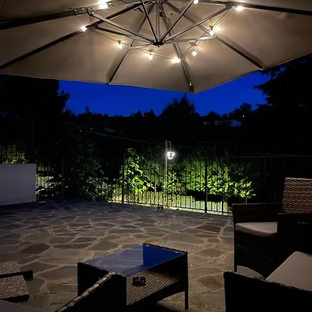 Al Laghetto Bed & Breakfast La Morra