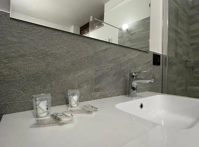 Oda ve Kahvaltı Al Laghetto