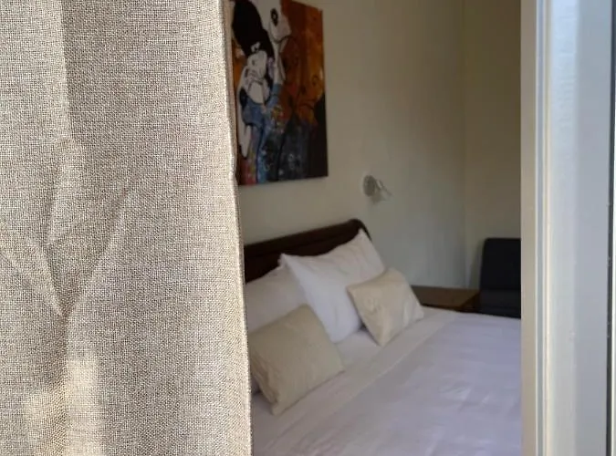 Al Laghetto La Morra