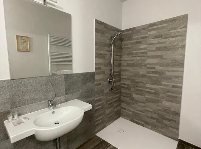 Al Laghetto 4* La Morra